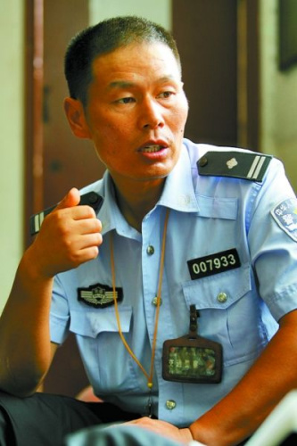 43岁交警微博发言孩子气且幽默被称“喜羊羊”