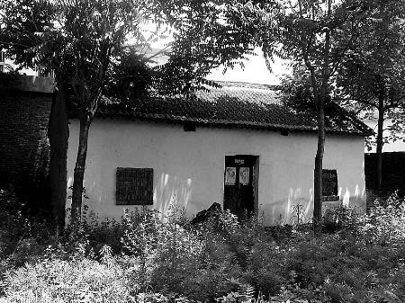 ���ϱ���Σ���������ǽ��Ĩ��׻ҳ�ʱ�����ͼ��