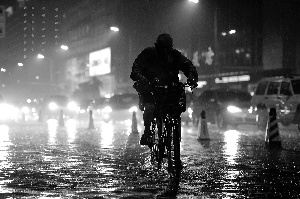北京今日午后还将迎大雨应避免前往东北部山区