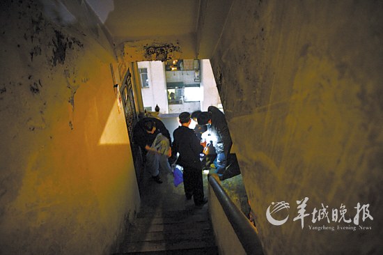 独居中年男子死在住所或与跟吸毒有关(图)