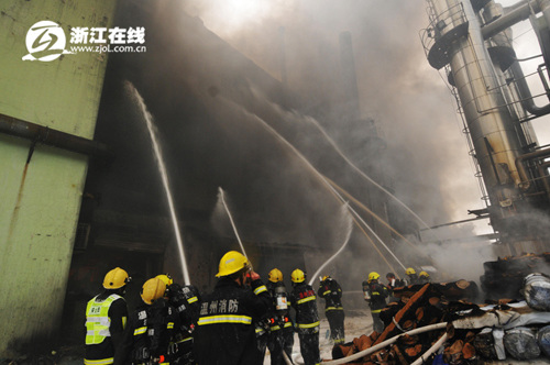 温州皮革厂大火救援工作结束未造成人员伤亡