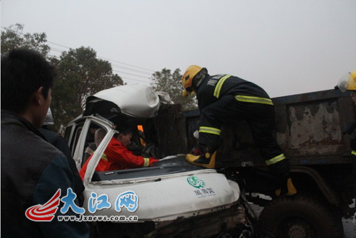 ����320������������׷β��2��������ͼ��