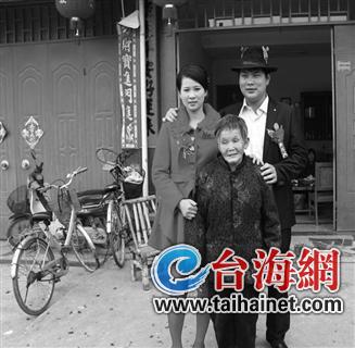 乞丐妈妈40年收养12弃婴年龄最大女儿已出嫁