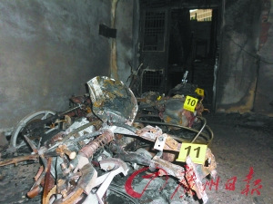 电动车充电起火5人吸入浓烟致死
