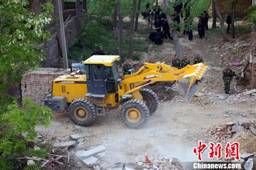 河南村民小楼改造坍塌酿惨剧:死者多为留守妇女