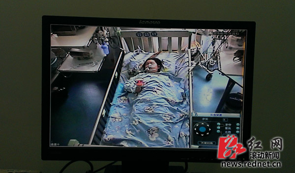 8岁女孩吃热狗后中毒初步判断感染肉毒杆菌(图)