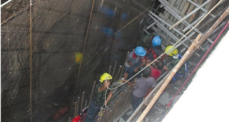 ���˴�9�׸ߴ���������3���׿��ֽ������С��