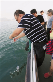 浙江省环保厅:请局长下河是群众对环境的期待