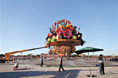 天安门国庆花坛今日完工主景观花果篮历年最大
