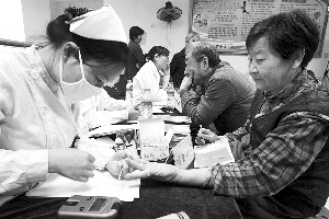 �ϲ�ɸѡ���з���ձ�ɸѡ��Ⱥ�ĳɾ߷�������