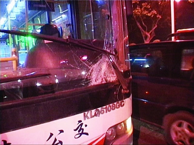 南京一对母女在斑马线被撞身亡女童年仅7岁