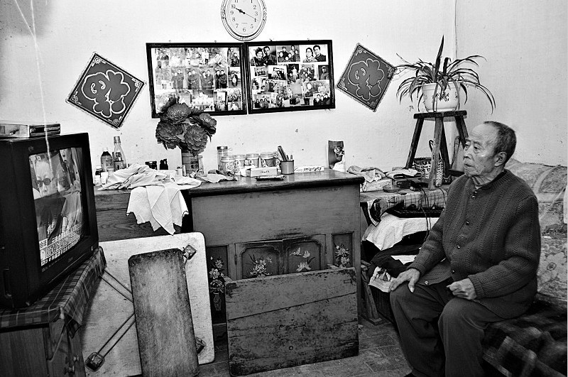 ��Ѯ����ס�Ͱ�ƽ��ÿ���ó���Ԫ����ƶ����