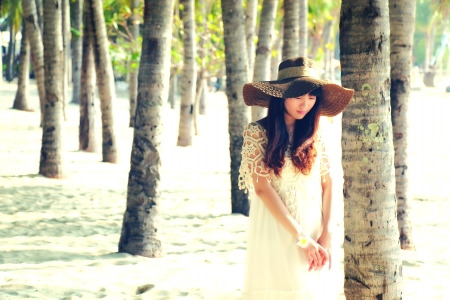 妙龄女网售“甜言蜜语”走红千字收200到400