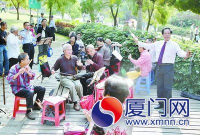 厦门市财政局局长:深化财政改革助推转型升级