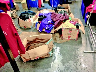 �̳���ͷ��ˮ���˲ֿ�ҵ��������ܣ�ͼ��