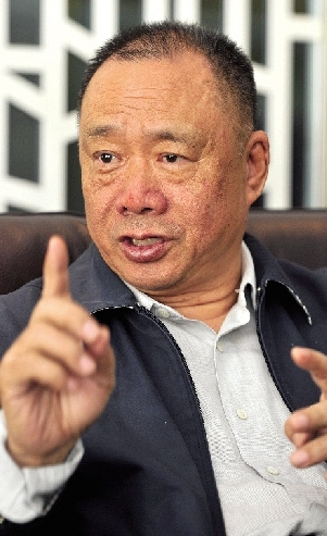 河南首富:财富只是数字我只是暂时替社会管理