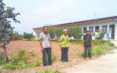 敬老院农作物被数十人抢光老人曾阻止被打(图)