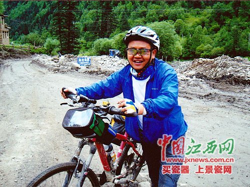 �������򸻺�ˮ������ˮԱ������˫˫���ѣ�ͼ��