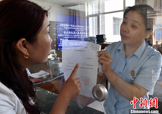 立案登记制实施探访法院立案:略有上升整体平稳