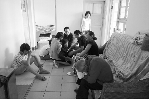 ����С�ﱻ�������֤���ѿ��޲����������ϳ���