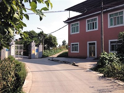 13岁男孩翻窗进教室遭不测警方初判触电身亡