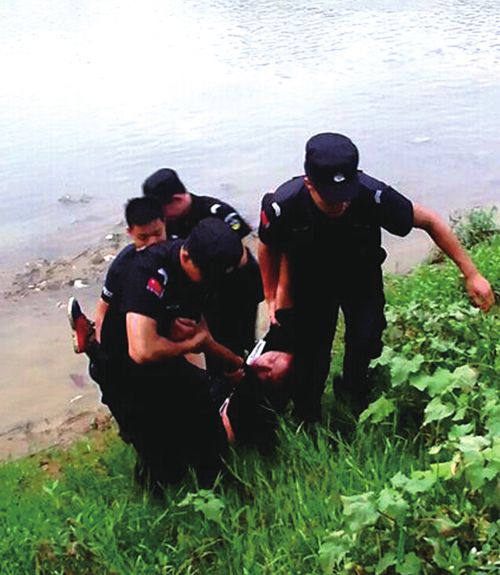 ������������������ӱ��ؾ���ʱ����