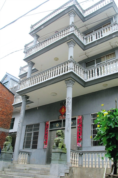 ��ס����°����ӷ������켣����ȡ������������ת