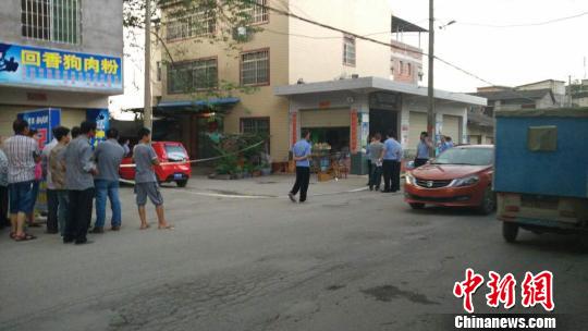 �������������ֳָ�ͷ·�Ϸ������һ������