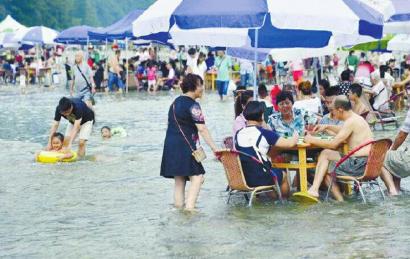 �ɶ��ȳɡ��˹���ˮ�齫�ϰ���׬7000Ԫ��ͼ��