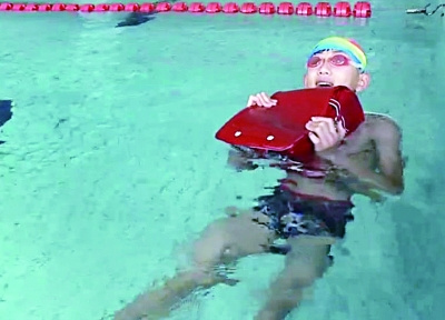 �ձ�����ɾ������������飺ֻ�����ò����Ϲ���