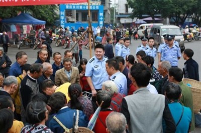 月入万元小老板吸毒成瘾为筹毒资专偷土鸡土鸭