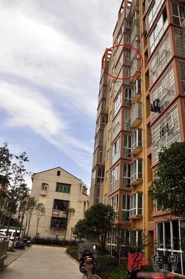 3����ͯ8¥׹���漣�����������Ų��޲��֣�ͼ��