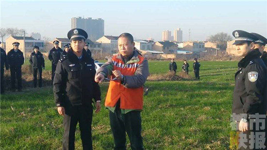 ����14����Ů���������ɱ�ӷ������������ͼ��