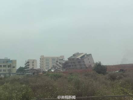 深圳发生山体滑坡：情况可能较严重，搜救队已进驻