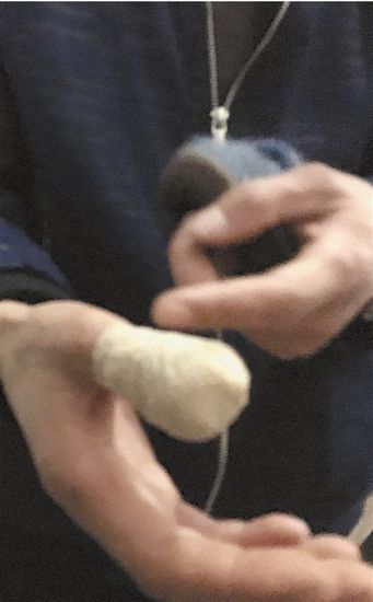 ץ��Ӣ�۱���ҧ�ϴ�ĴָûǮ��������ǰ��Ժ��ͼ��