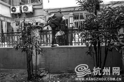 ��������װһ�Ű���60�����ÿ����ǽ������ͼ��