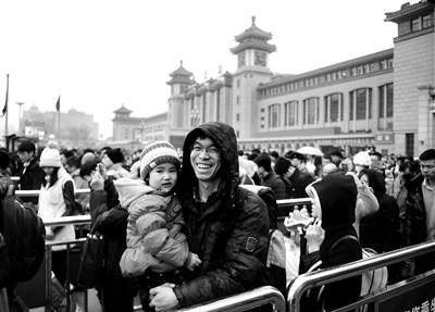 45万人昨日返程抵京地铁4号线延长运营