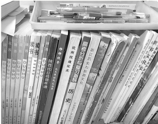 身患癌症婉拒学生捐款好老师引发刷屏(图)