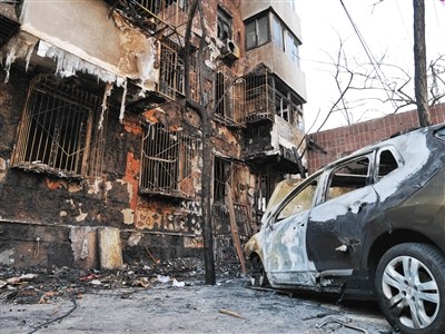 不满“消防通道”被停车七旬老人纵火(图)