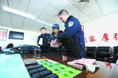 ���͵��԰������ƣ����ֻ�͵SIM��������