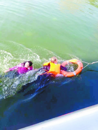 ��������һŮ�������ⱻƭ������������ˮ����