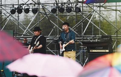 ������һ�ο������������½����ƾ������˼���