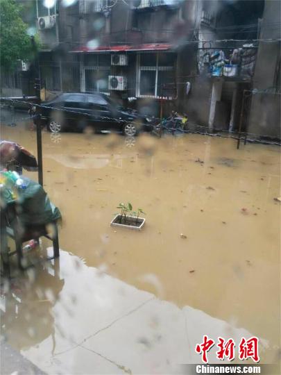 �人�ս��󵽱��겿��·�γ�����ˮ