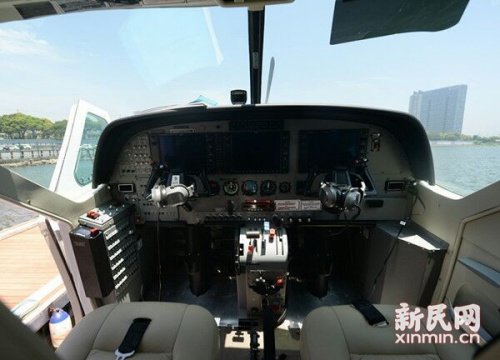 上海一水陆两栖飞机首航时发生故障已确认一人送医