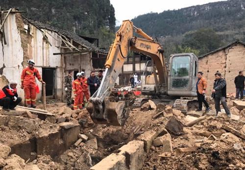 男子拆猪圈时房屋发生垮塌被掩埋不幸死亡(图)