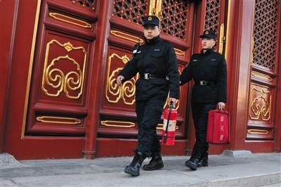 除夕夜北京消防官兵“一级战备”外地官兵思念家乡