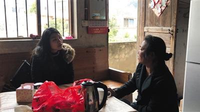 返乡扶贫的“95后”陈程:每天都是“跑”着过