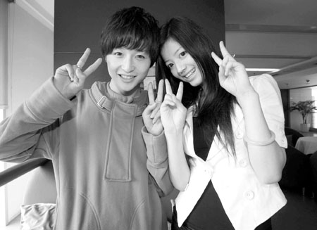 成都反串红人童童:我的爱很纯爷们儿(图)