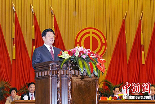 ���׹���ϯ��ף����һ�������Ͷ��ڴ�Ტ����