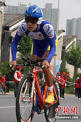 2011ȫ����·���г�����ɳվ����40������˼�ʱ����4��